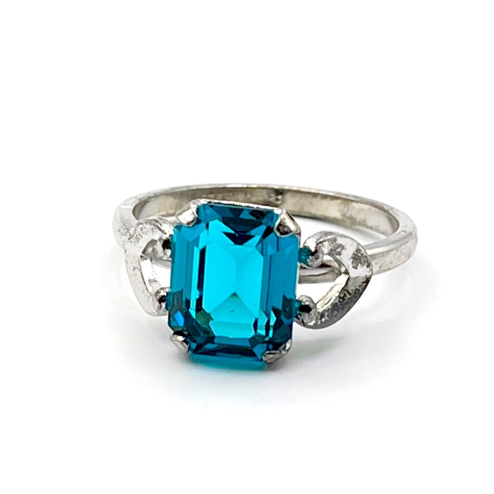 Vintage sterling silver aqua blue glass stone ring size 7.5